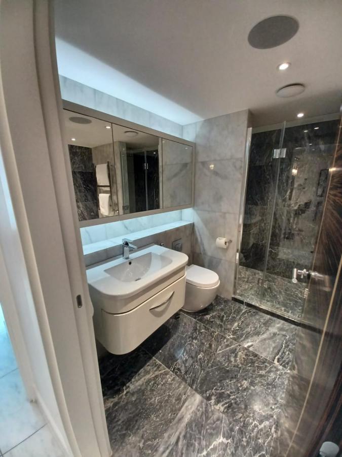 Buckingham Palace Residences By Aeria Apartments London Exterior photo