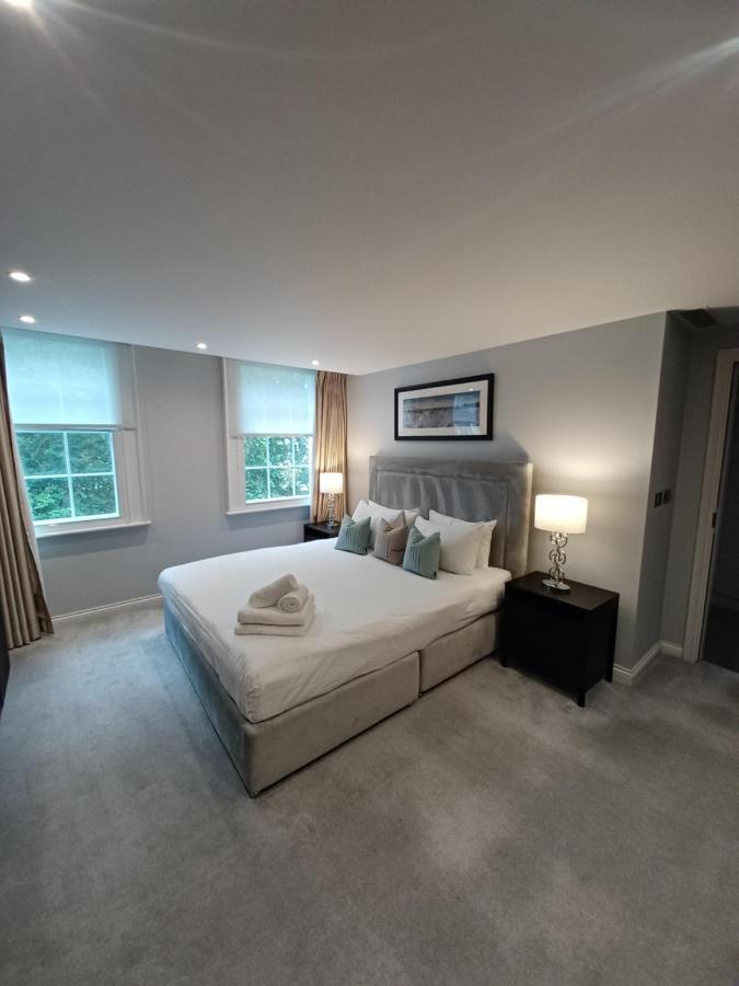 Buckingham Palace Residences By Aeria Apartments London Exterior photo